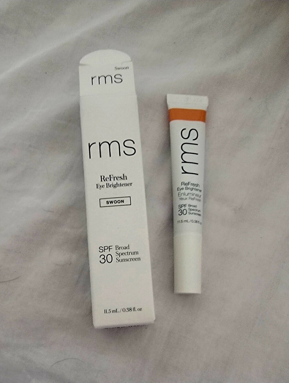NIB RMS Beauty ReFresh Eye Brightener in Hush